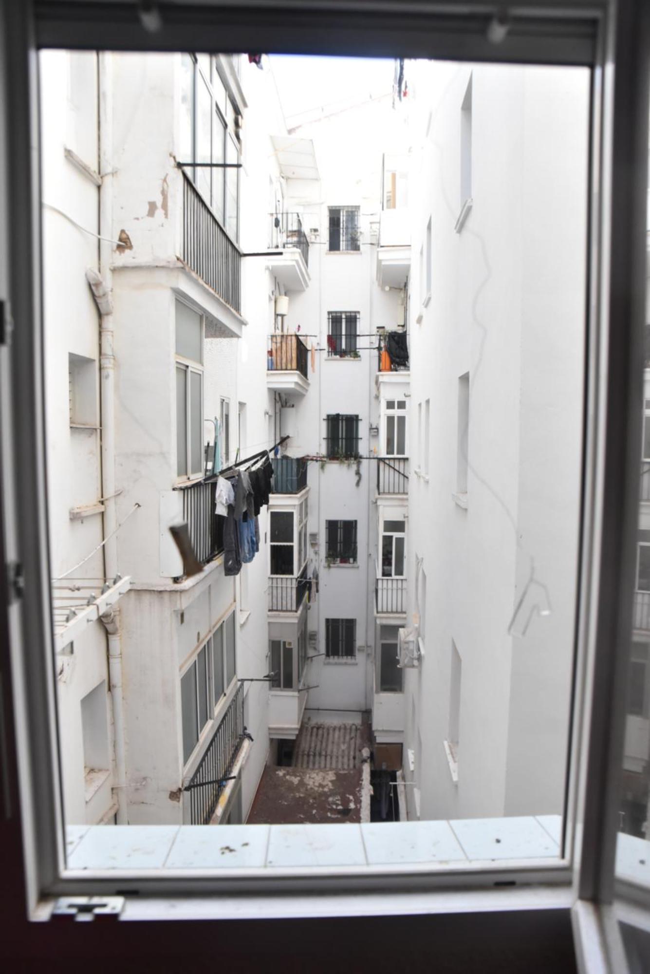 Grosses Modernes Zimmer "Silber" Fuer 2 Personen Und Katzenliebhaber Valencia Luaran gambar