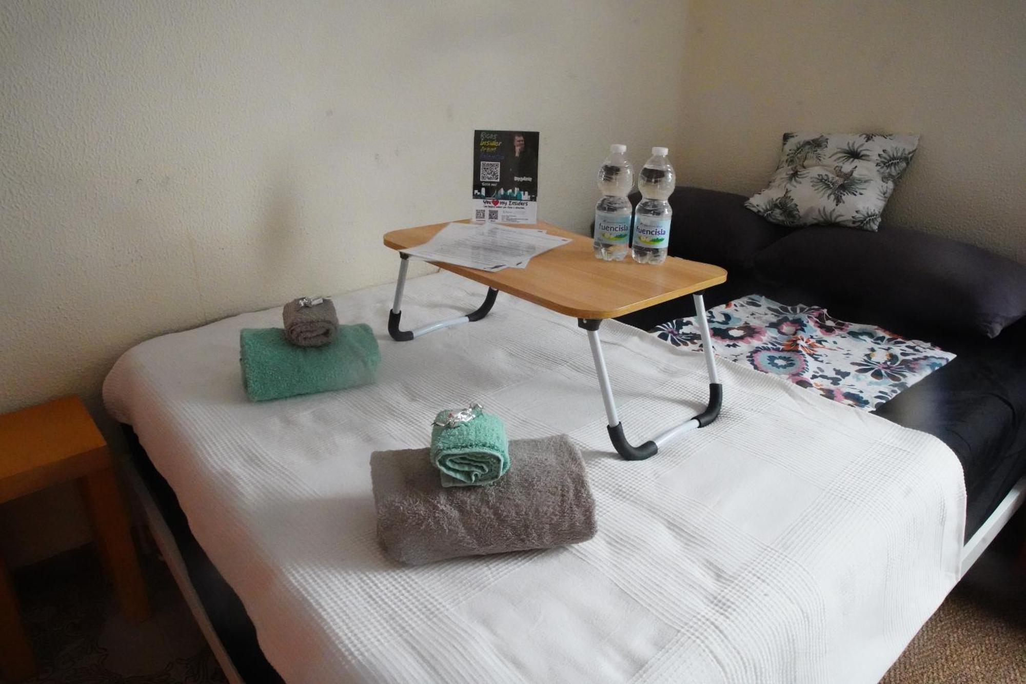 Grosses Modernes Zimmer "Silber" Fuer 2 Personen Und Katzenliebhaber Valencia Luaran gambar